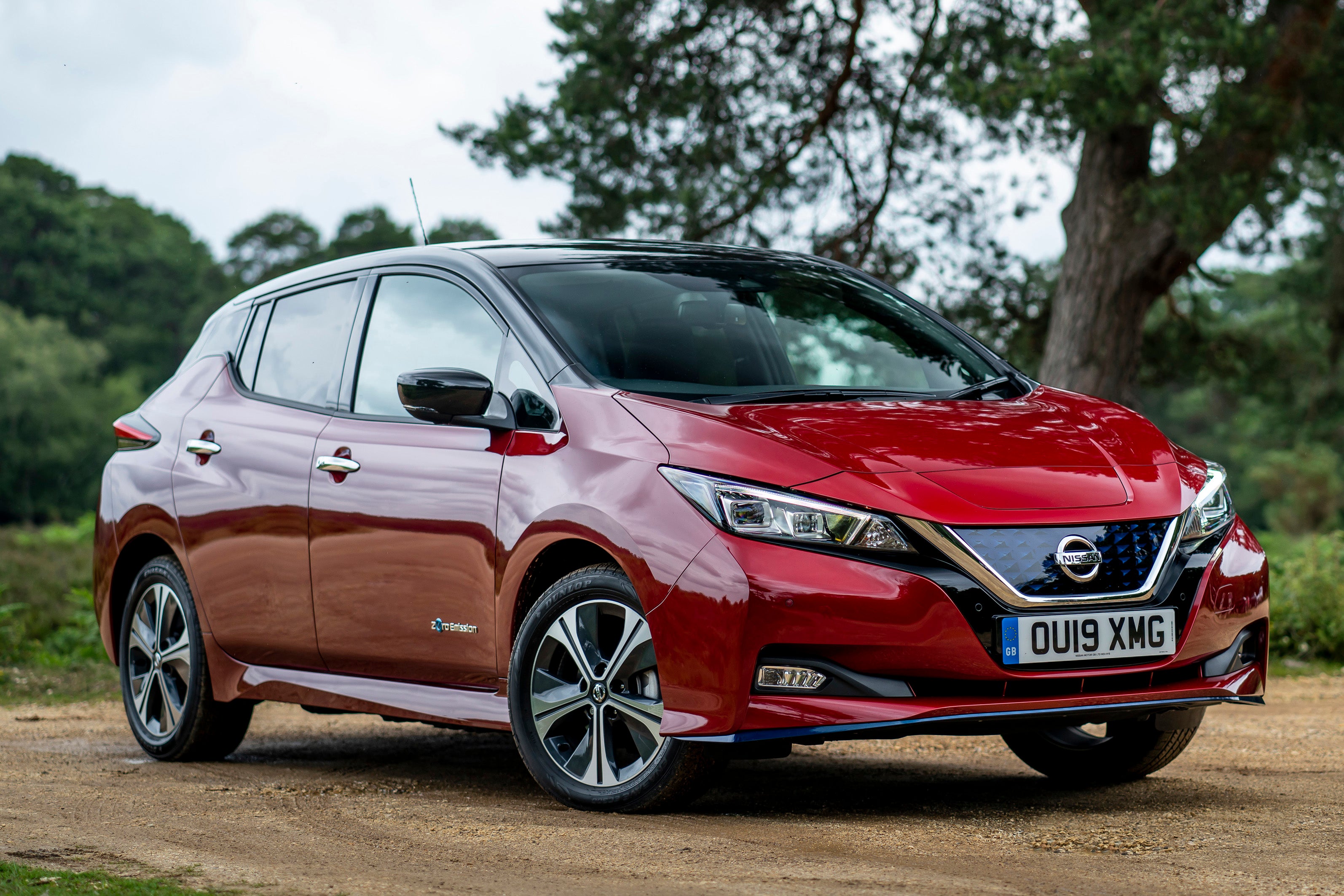 Nissan Leaf Review 2022 front