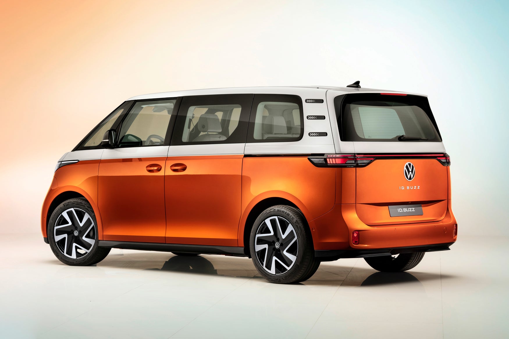 2022 Volkswagen ID.Buzz rear view