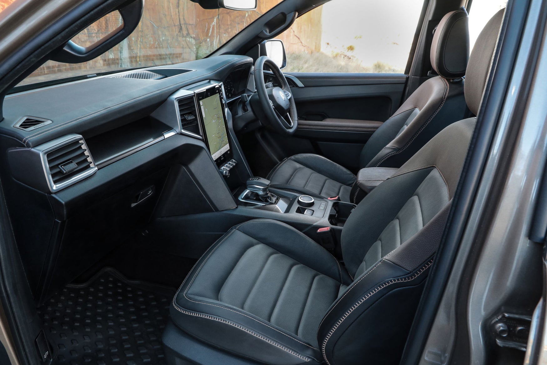 Volkswagen Amarok 2022 reveal: interior