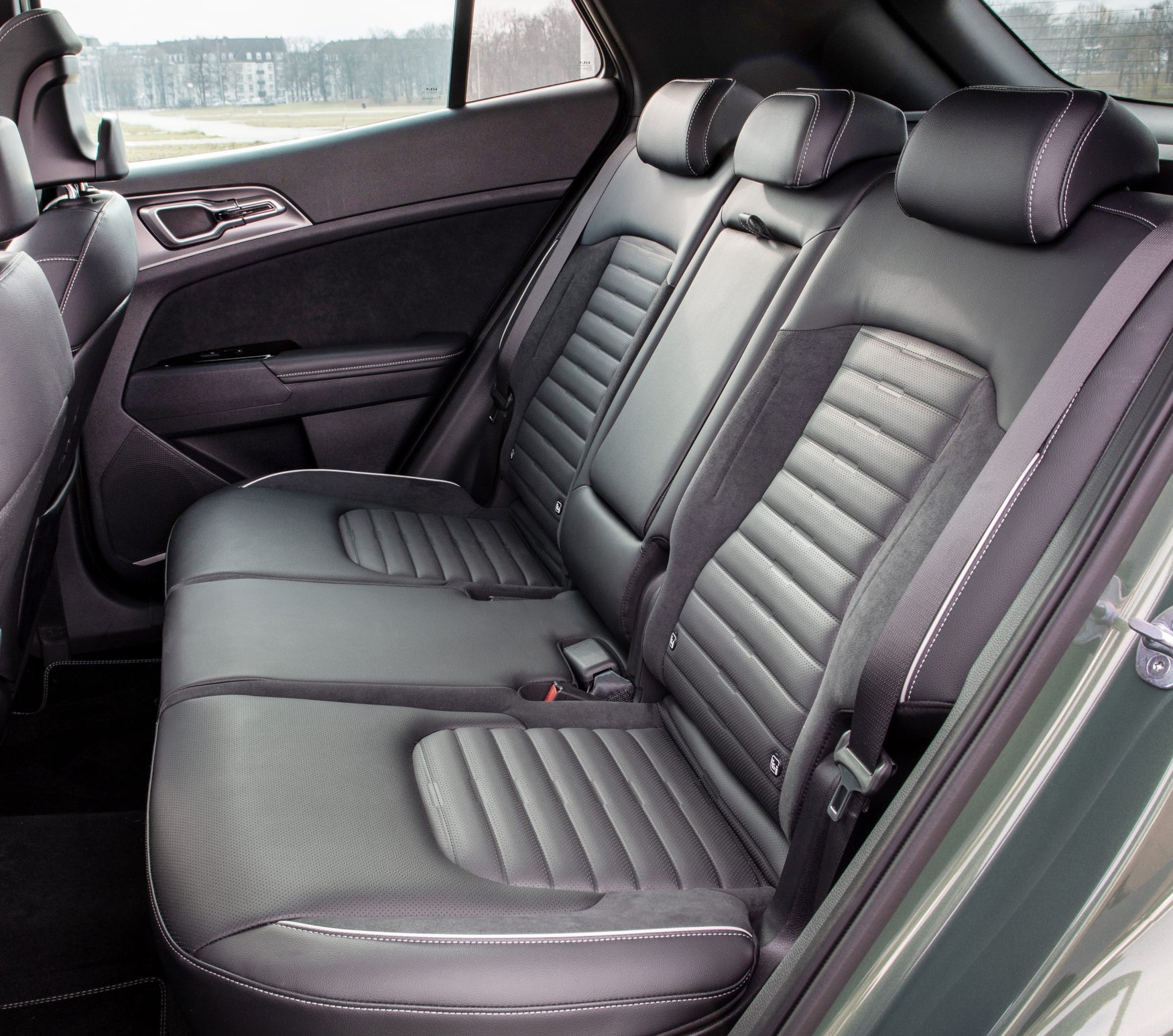 2022 Kia Sportage back seats