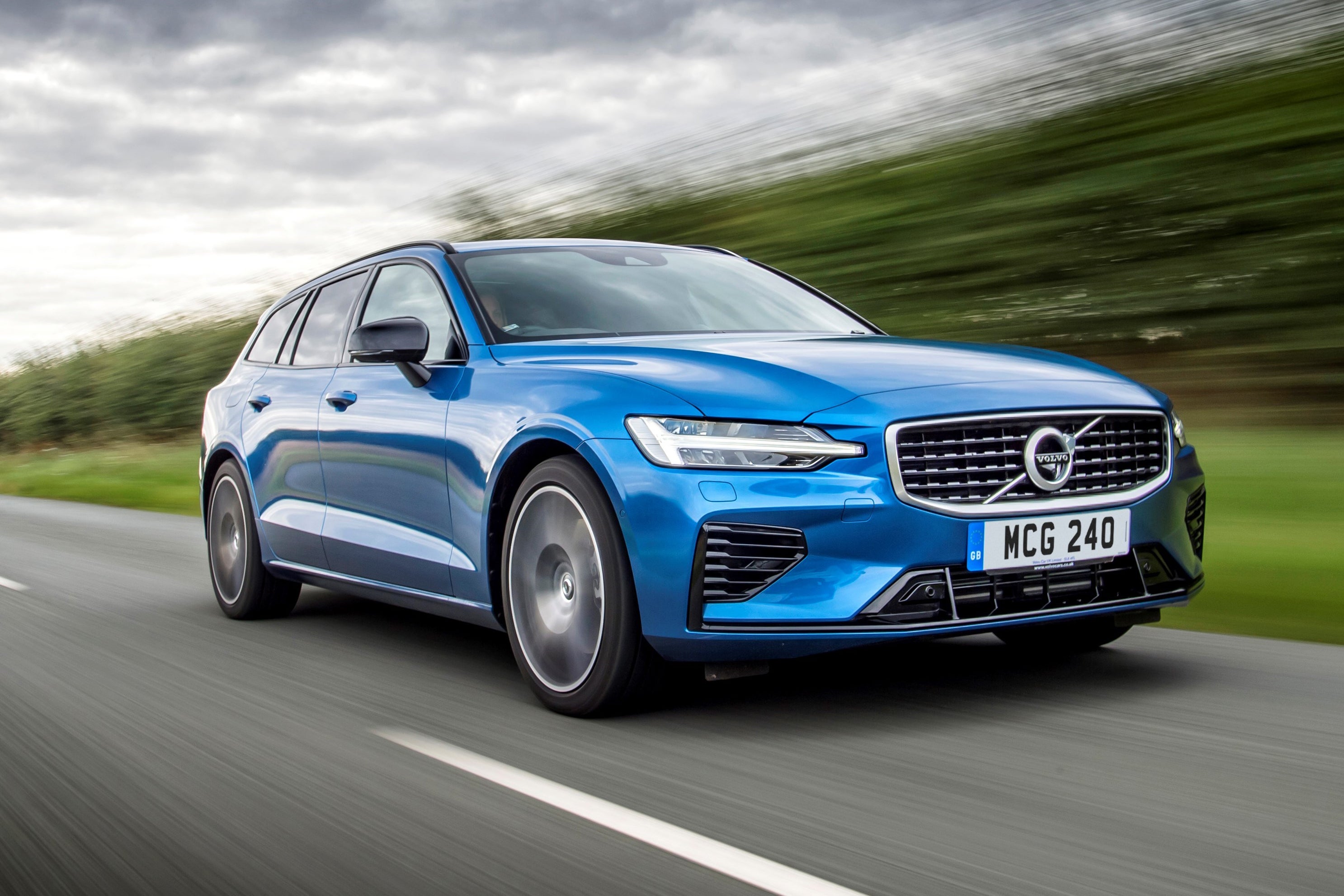 Volvo V60 review 2021 Front Side View
