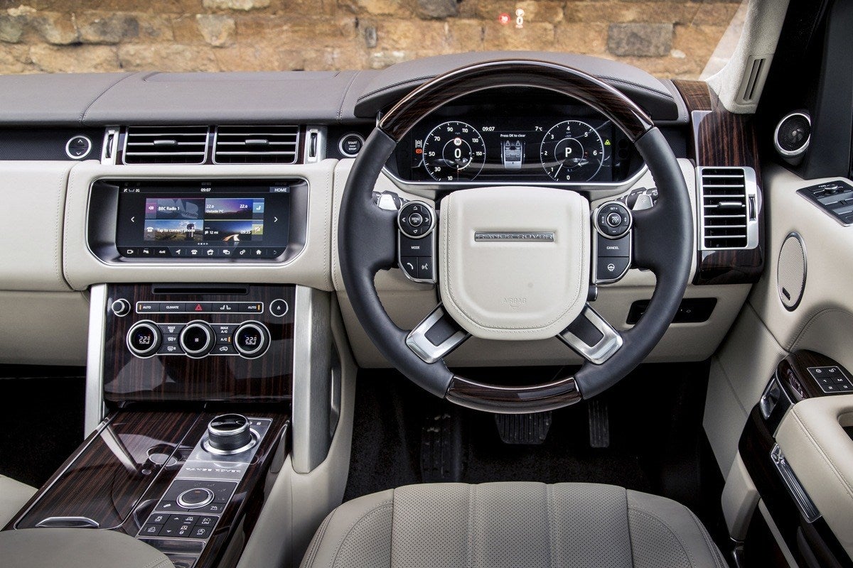 Range Rover  front interior