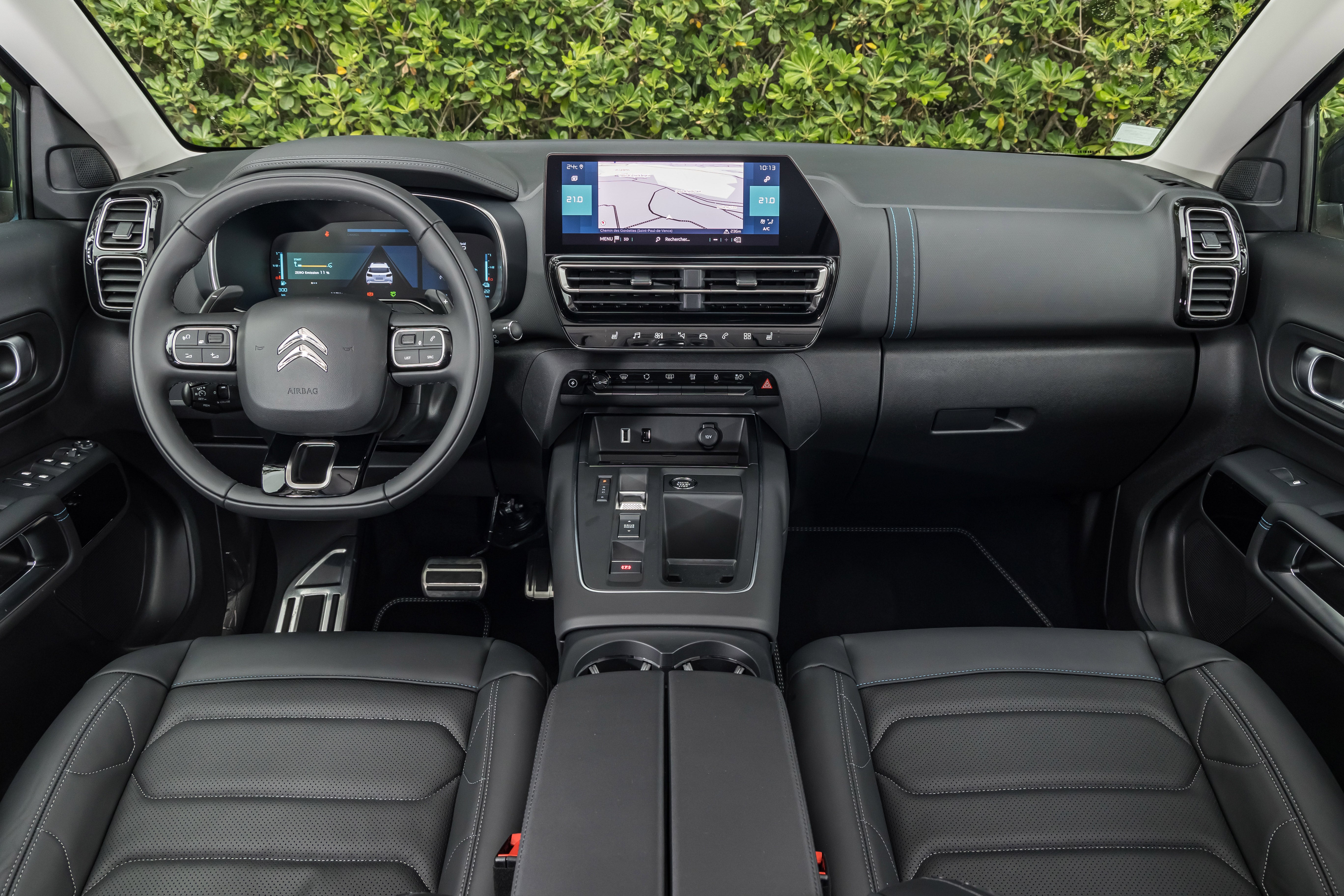 Citroen C5 Aircross Review 2022: interior front dashboard