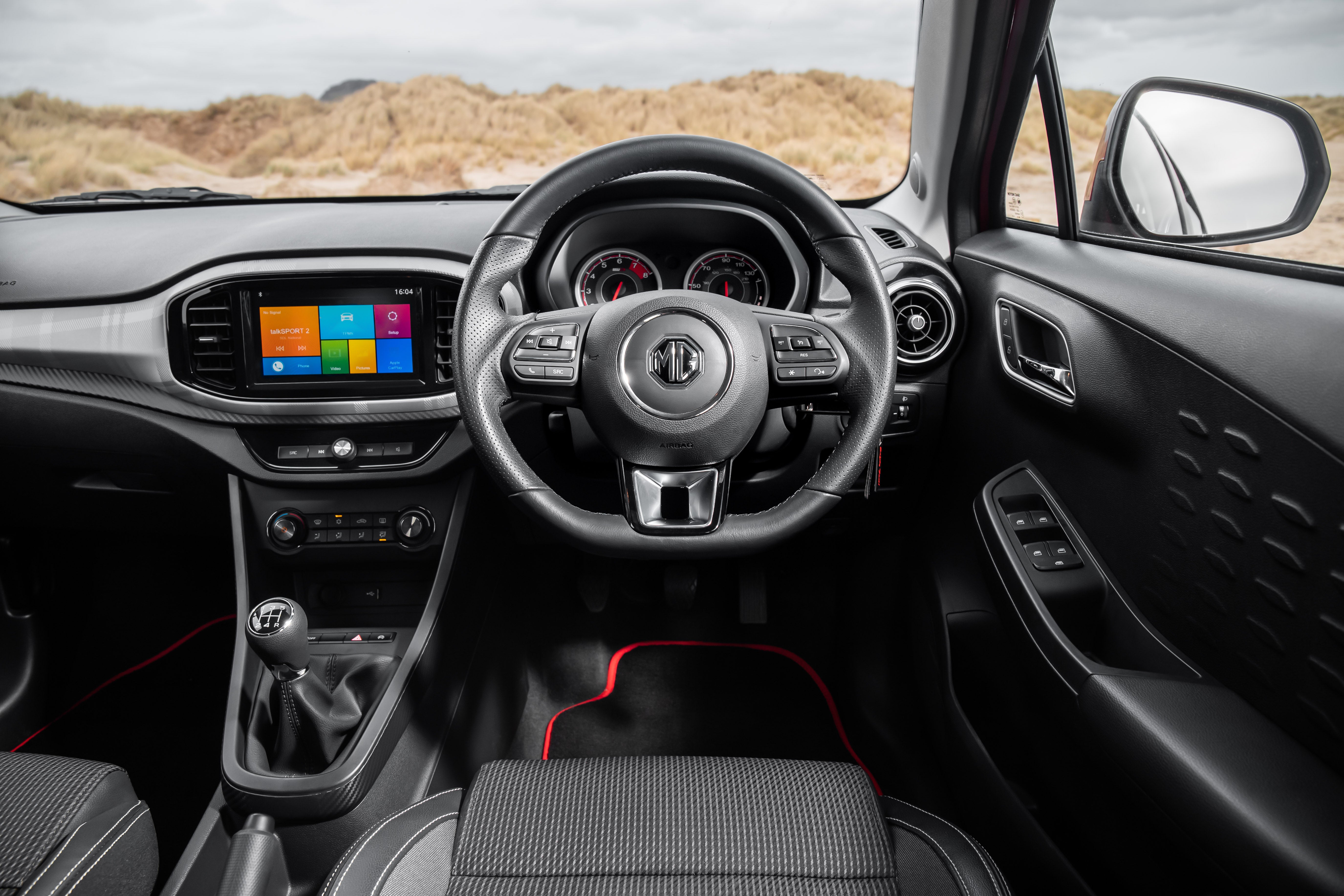 MG3 review 2022 front interior