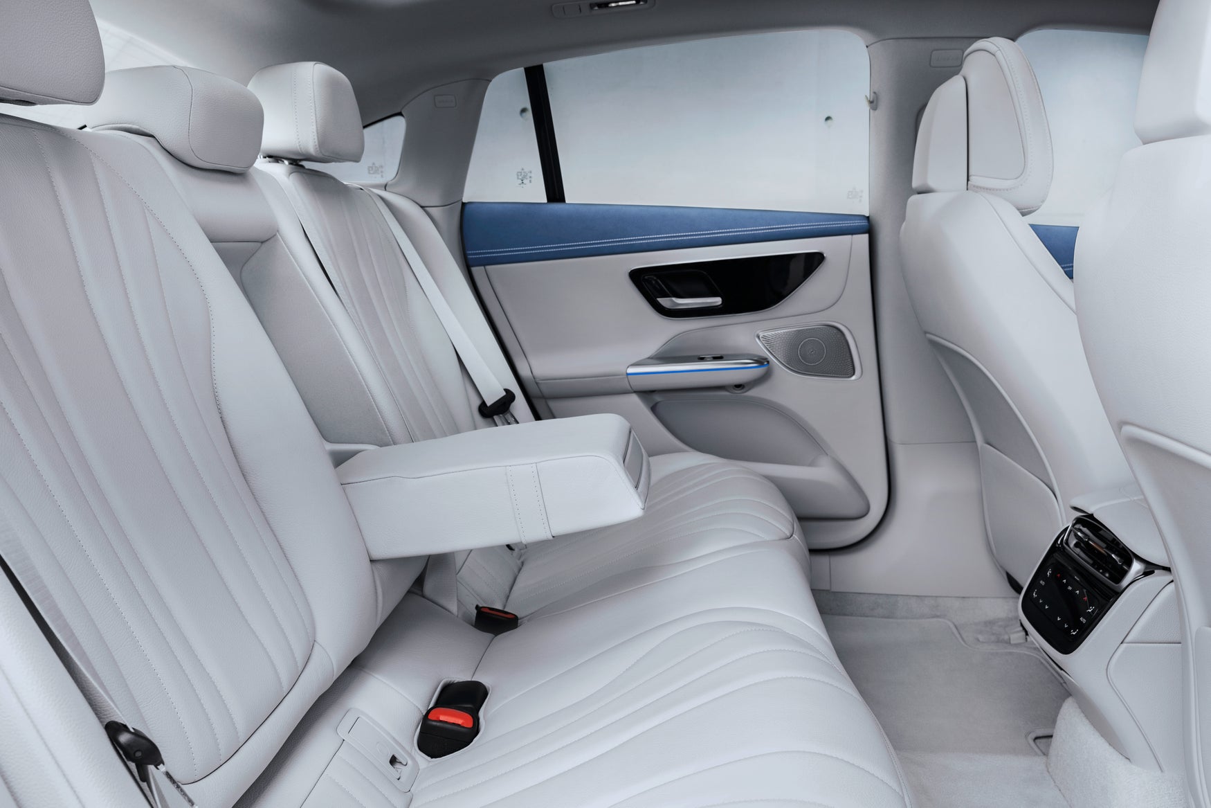 Mercedes-Benz EQE rear seats