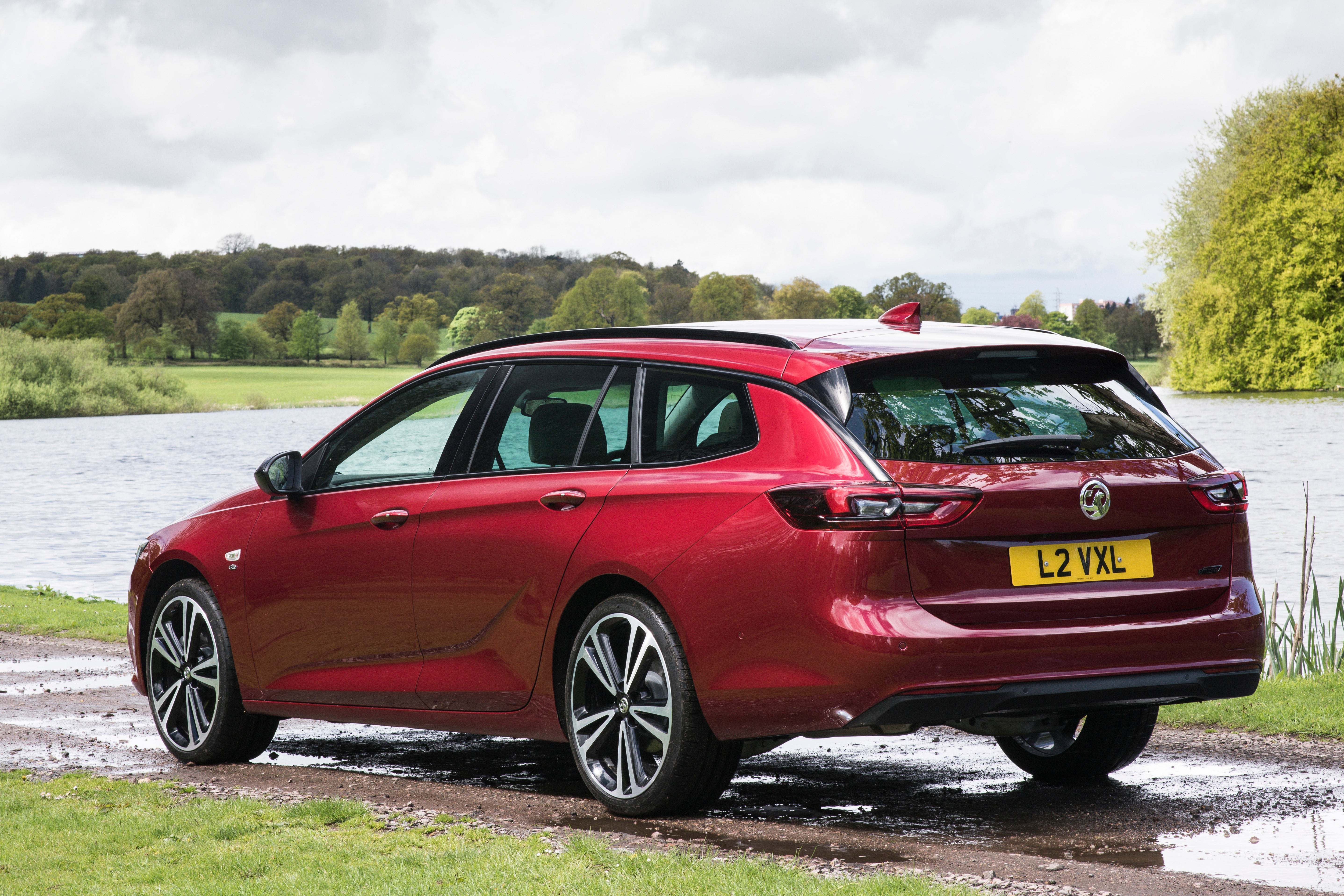 Vauxhall Insignia Sports Tourer Rear Side View