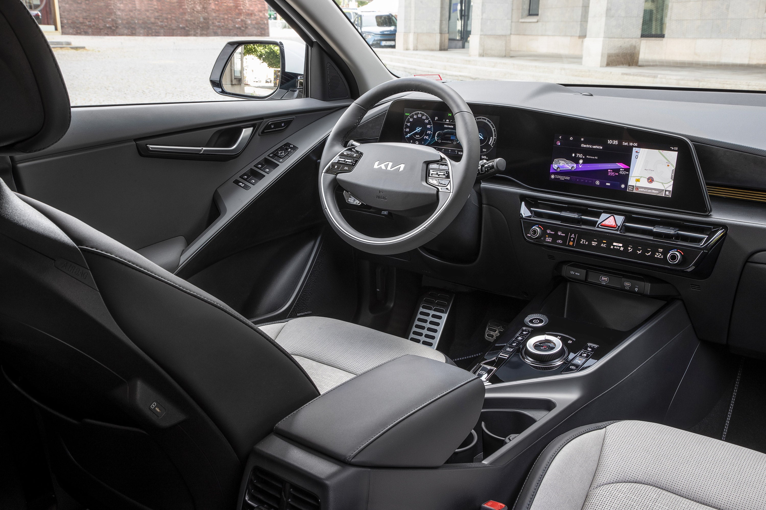 Kia Niro EV Review 2022: interior