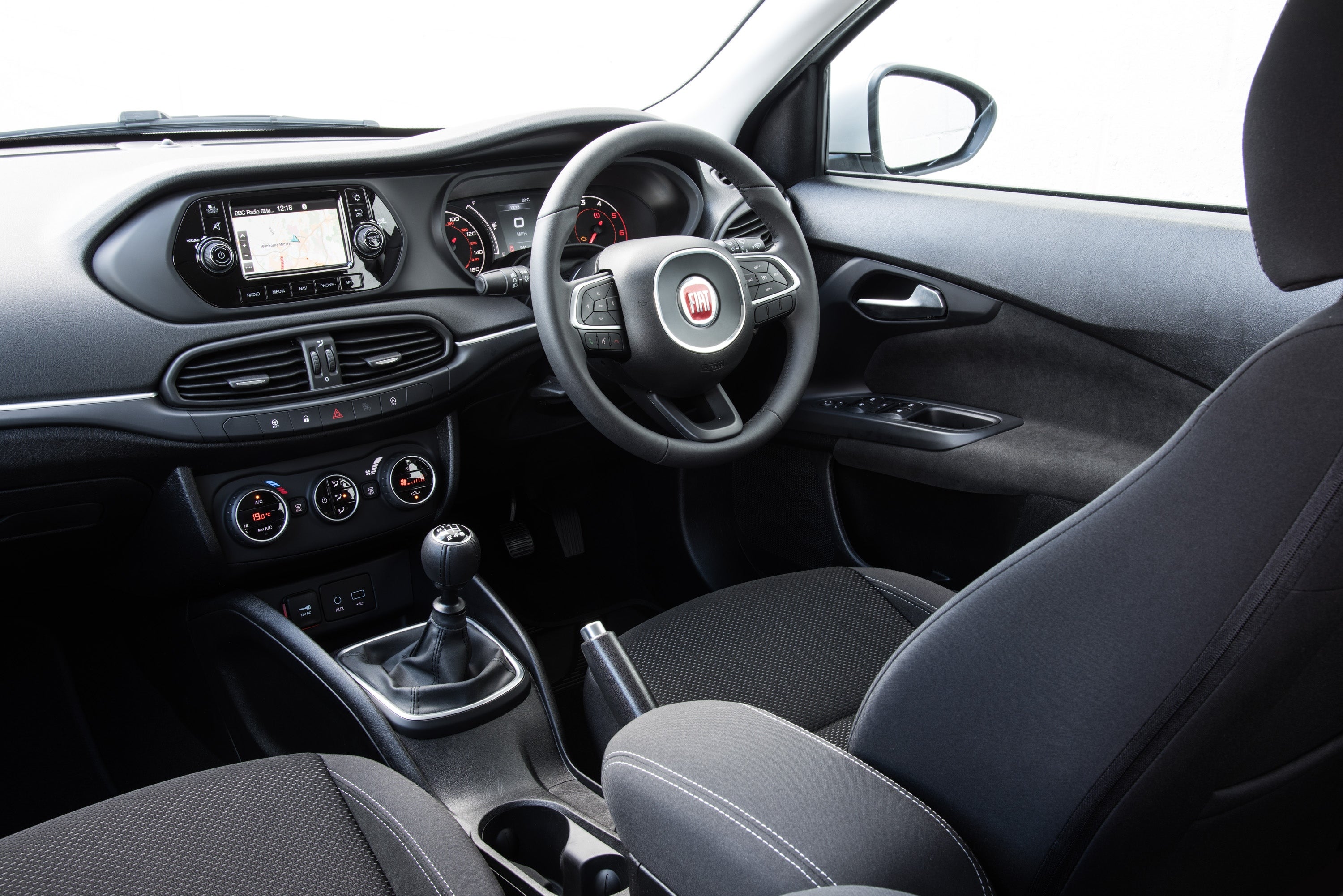  Fiat Tipo Review 2022: Interior 
