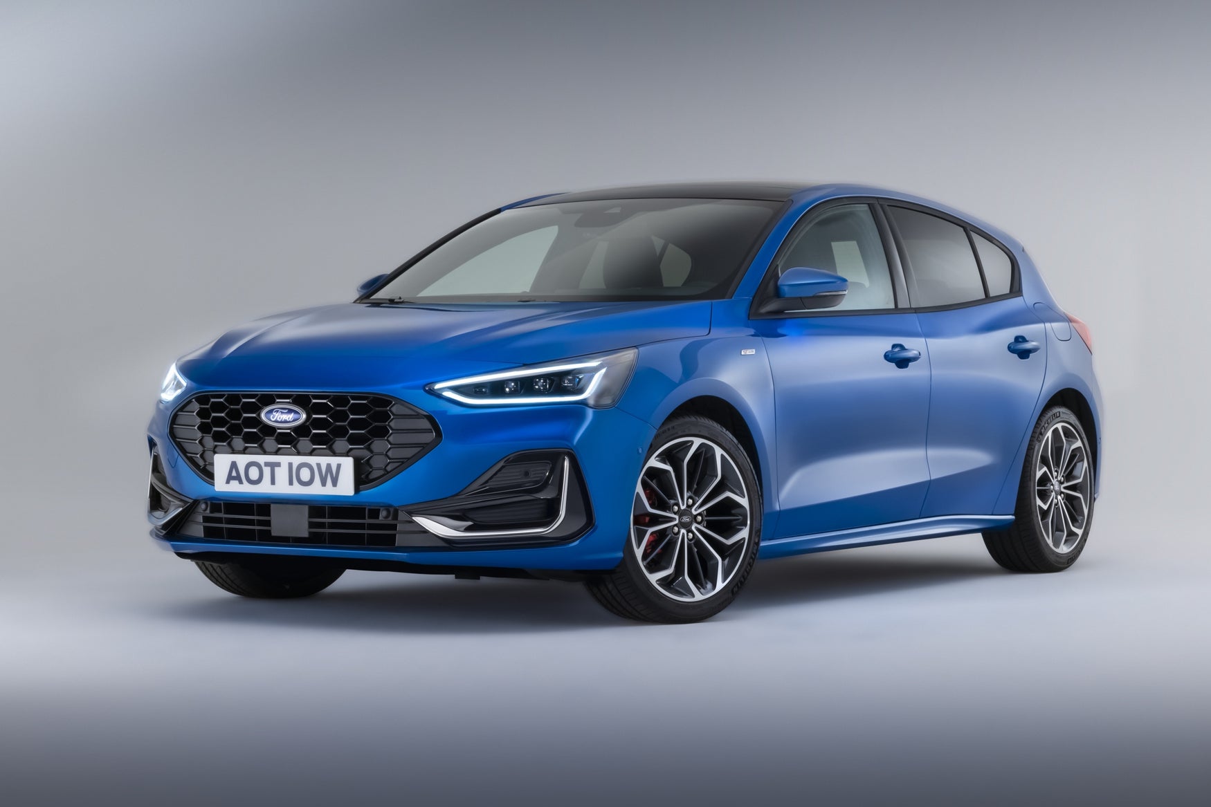 2022 Ford Focus front