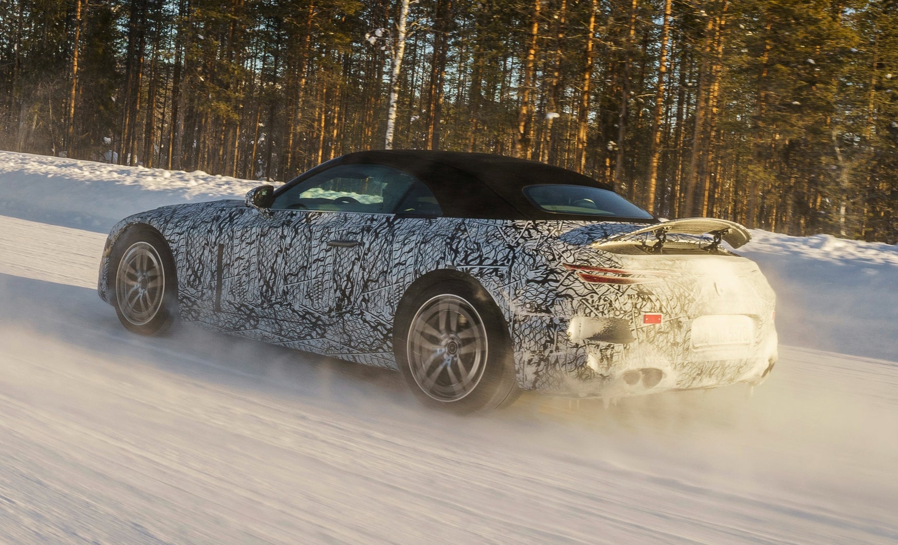 2021 Mercedes SL camouflage rear