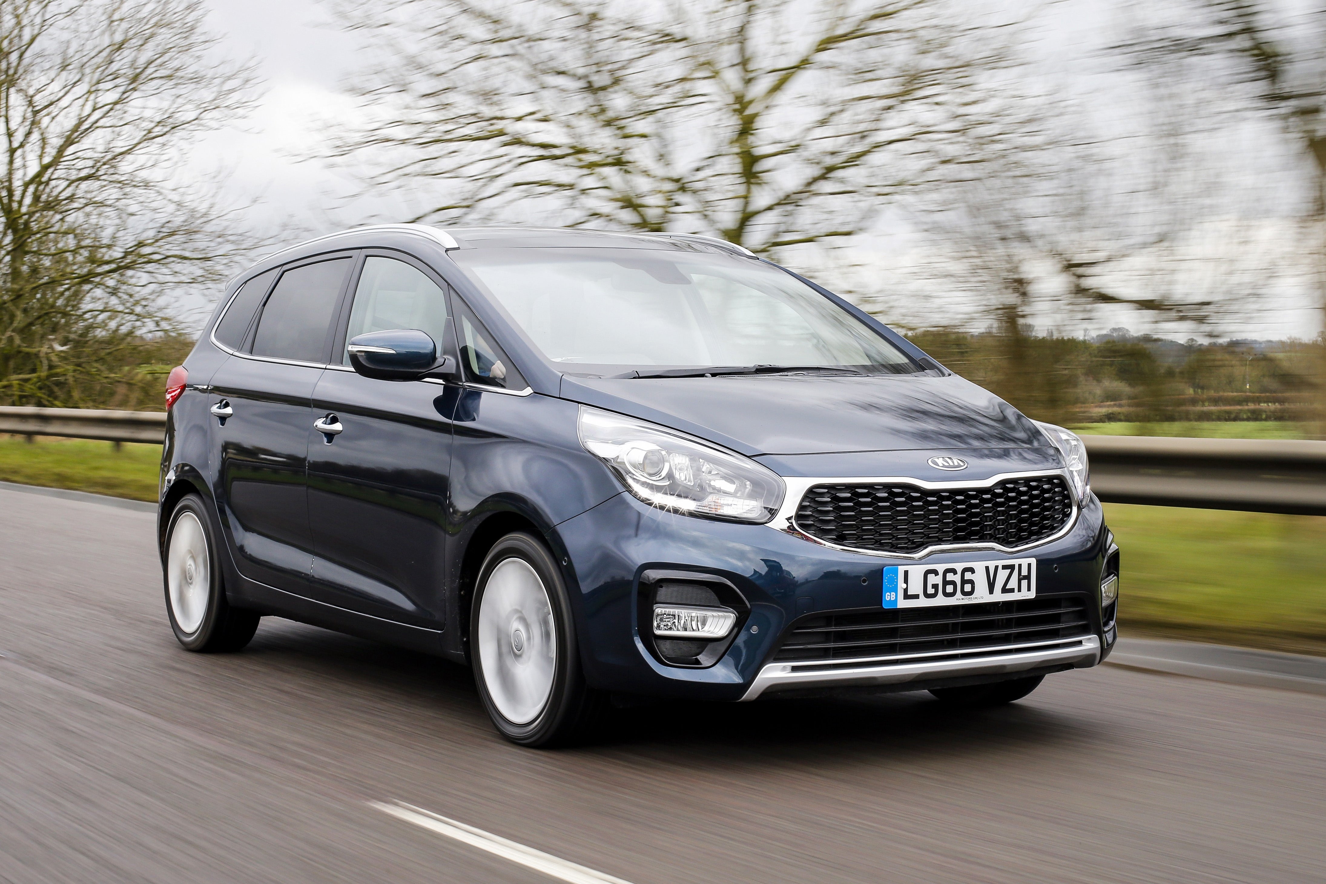 Kia Carens 2016