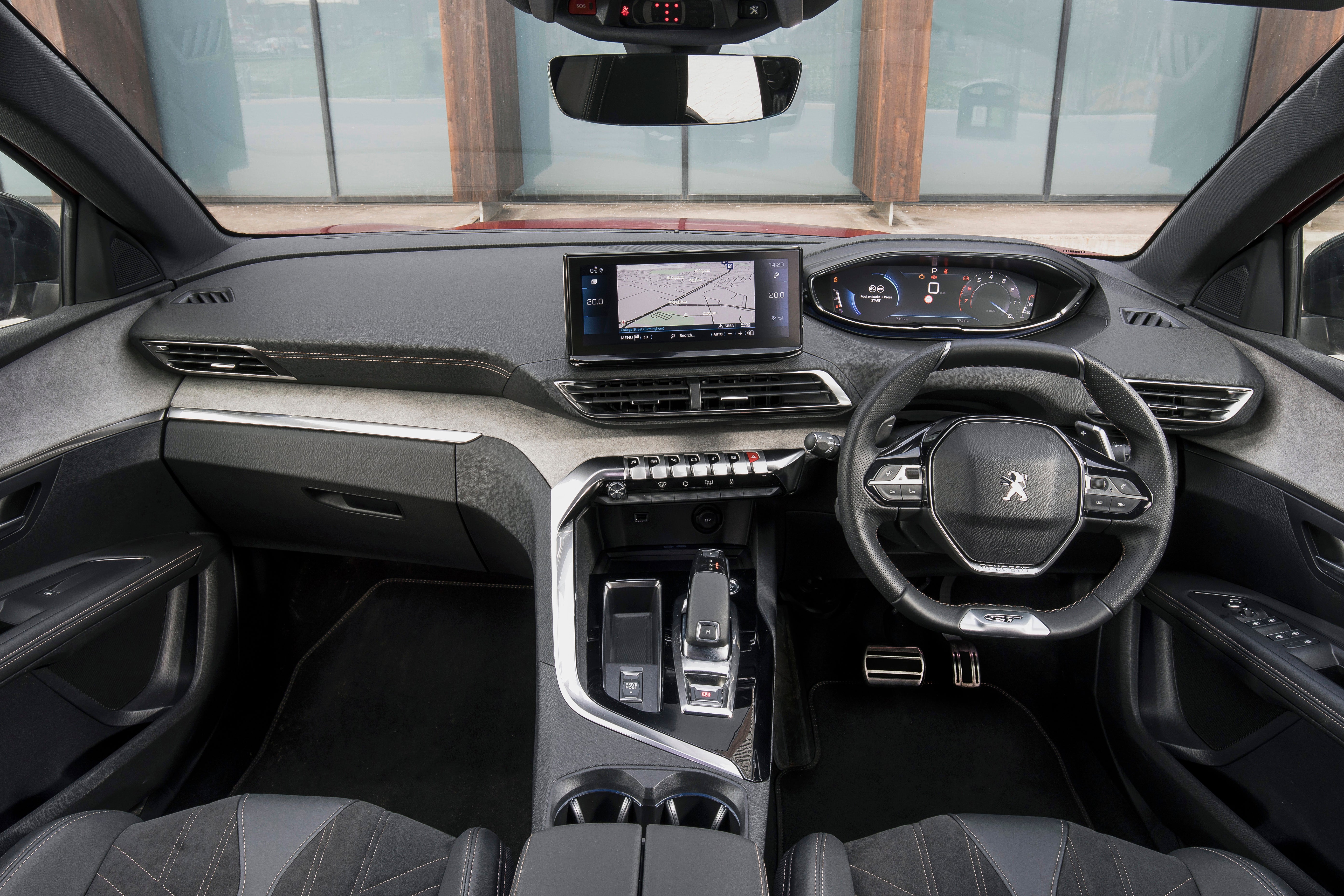 Peugeot 5008 Review 2022 interior 