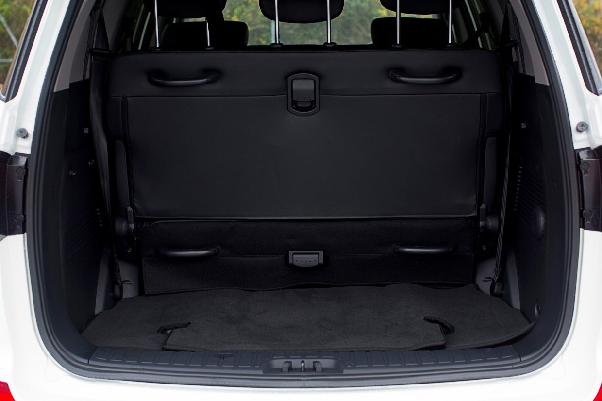 SsangYong Turismo Bootspace