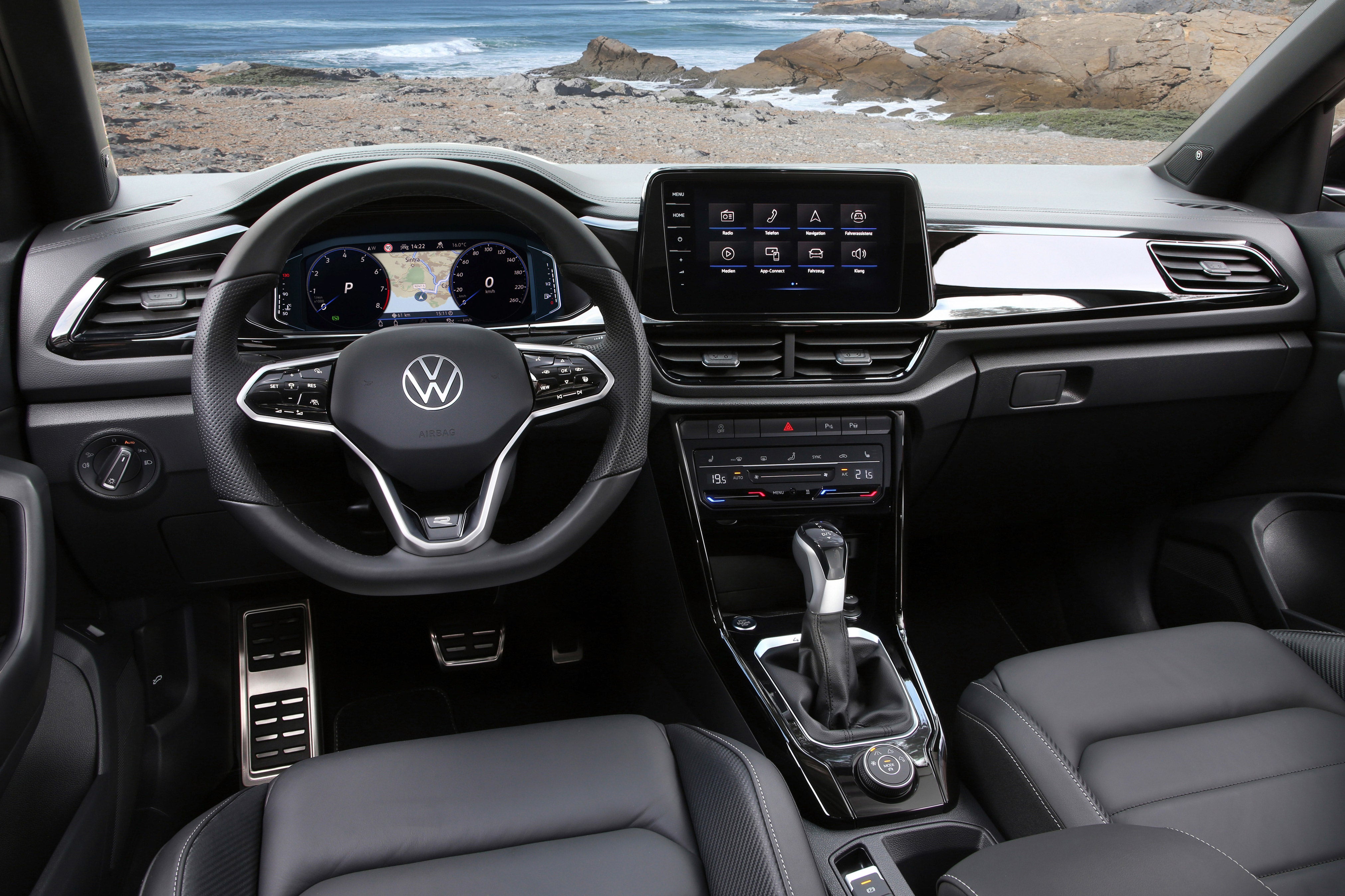 Volkswagen T-Roc Review 2022: front interior dashboard
