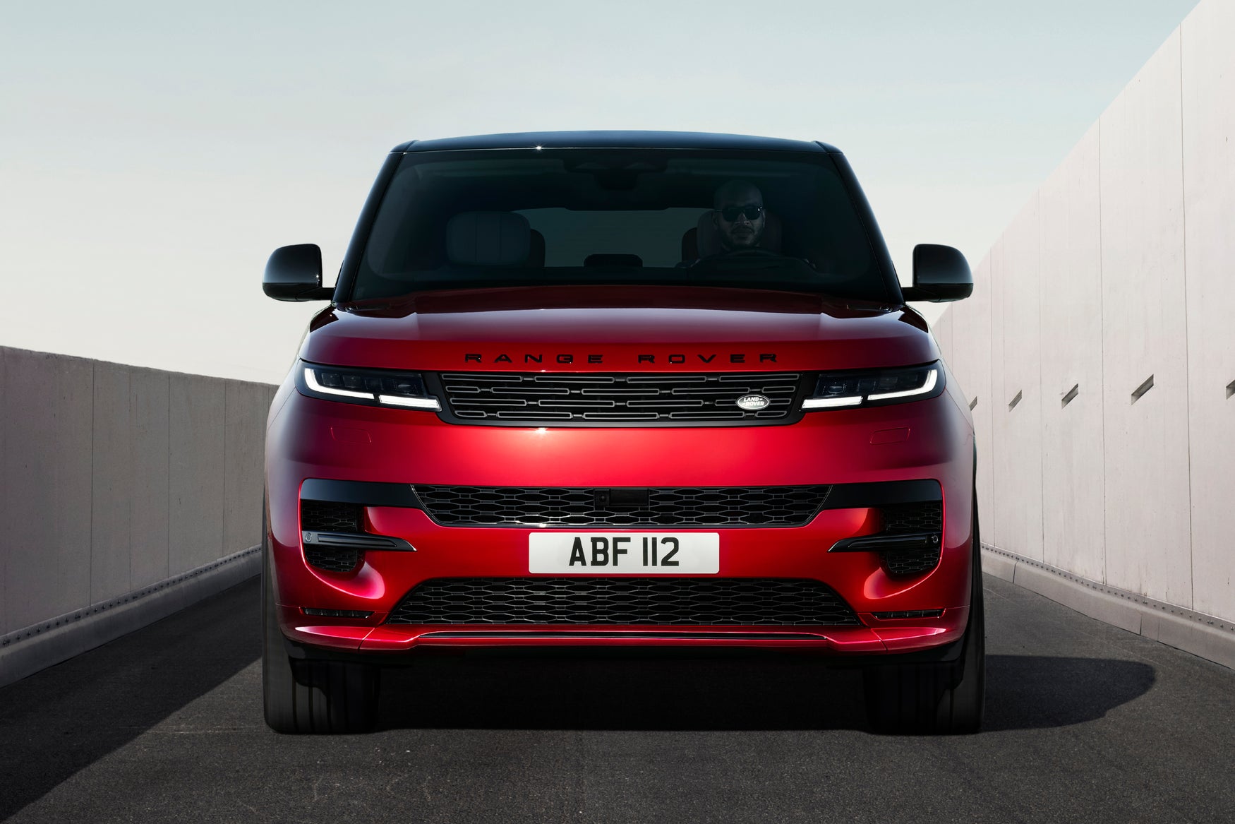 New Range Rover Sport front