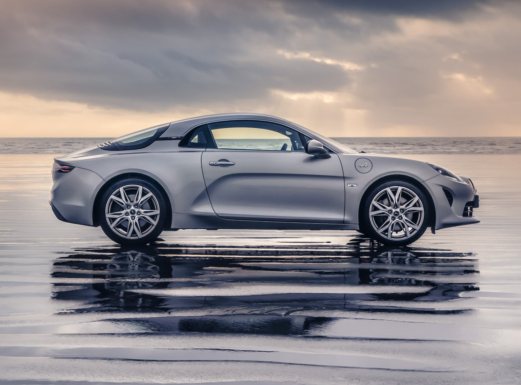 2021 Renault Alpine profile first drive