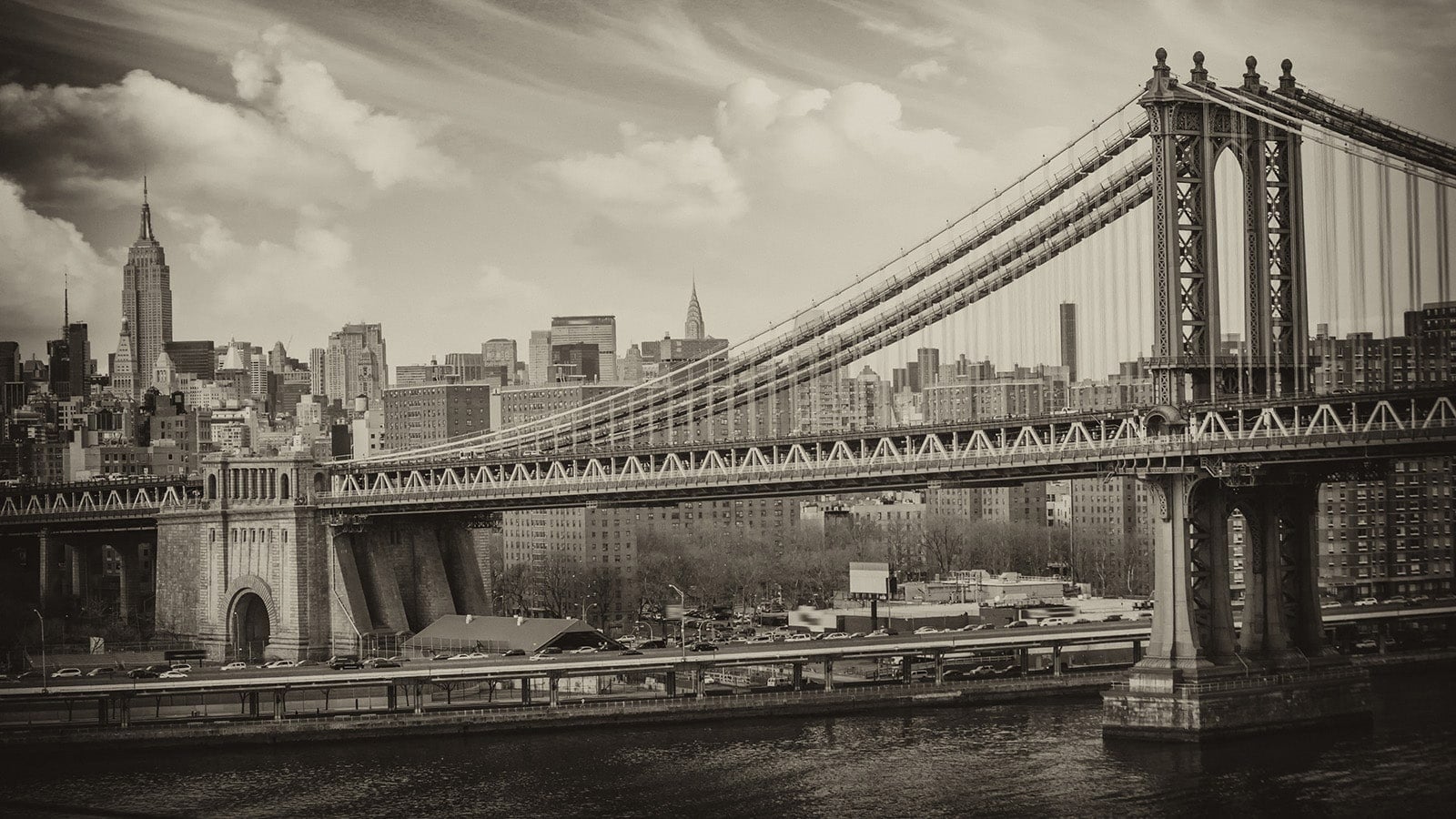Black and White photo of Brooklyn Bridge and New York