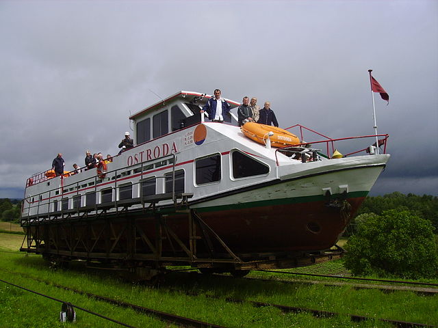 Boat travelling on the Elblag Canal