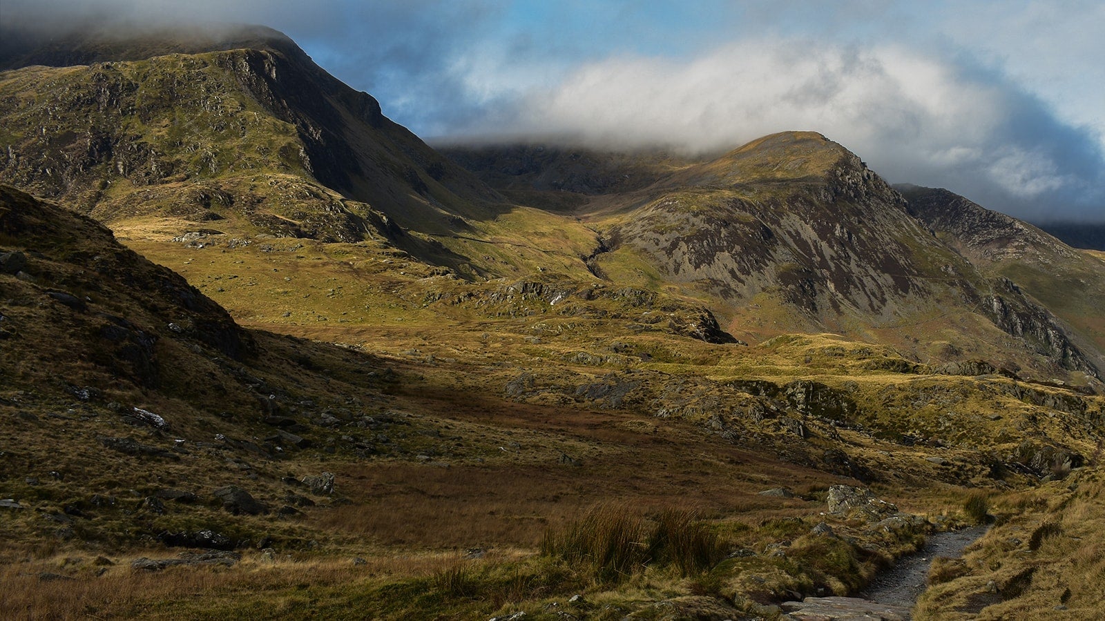 Welsh mountains landscape