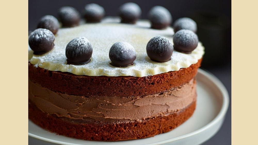 Lorraine Pascale's Simnel Cake Recipe