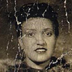 Black and white photograph of Henrietta Lacks smiling