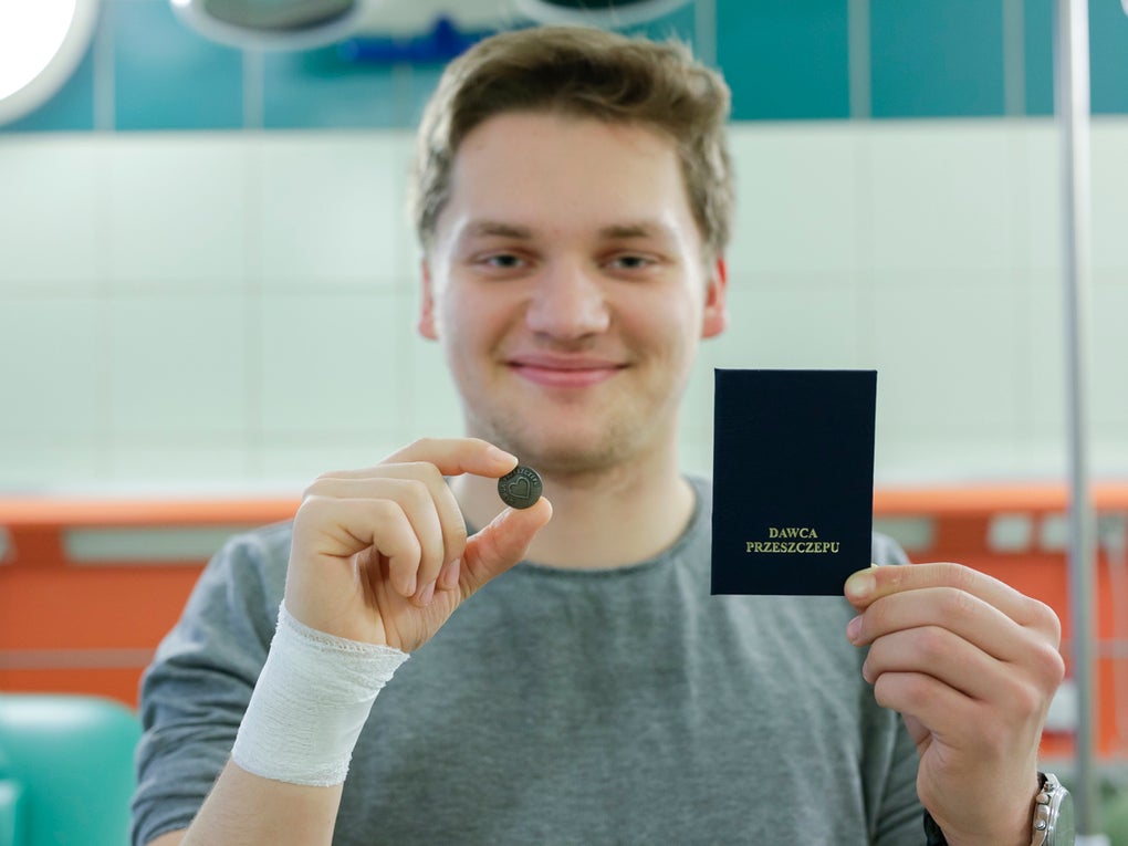 Damian Dawca szpiku tuż po pobraniu Damian Dawca szpiku tuż po pobraniu