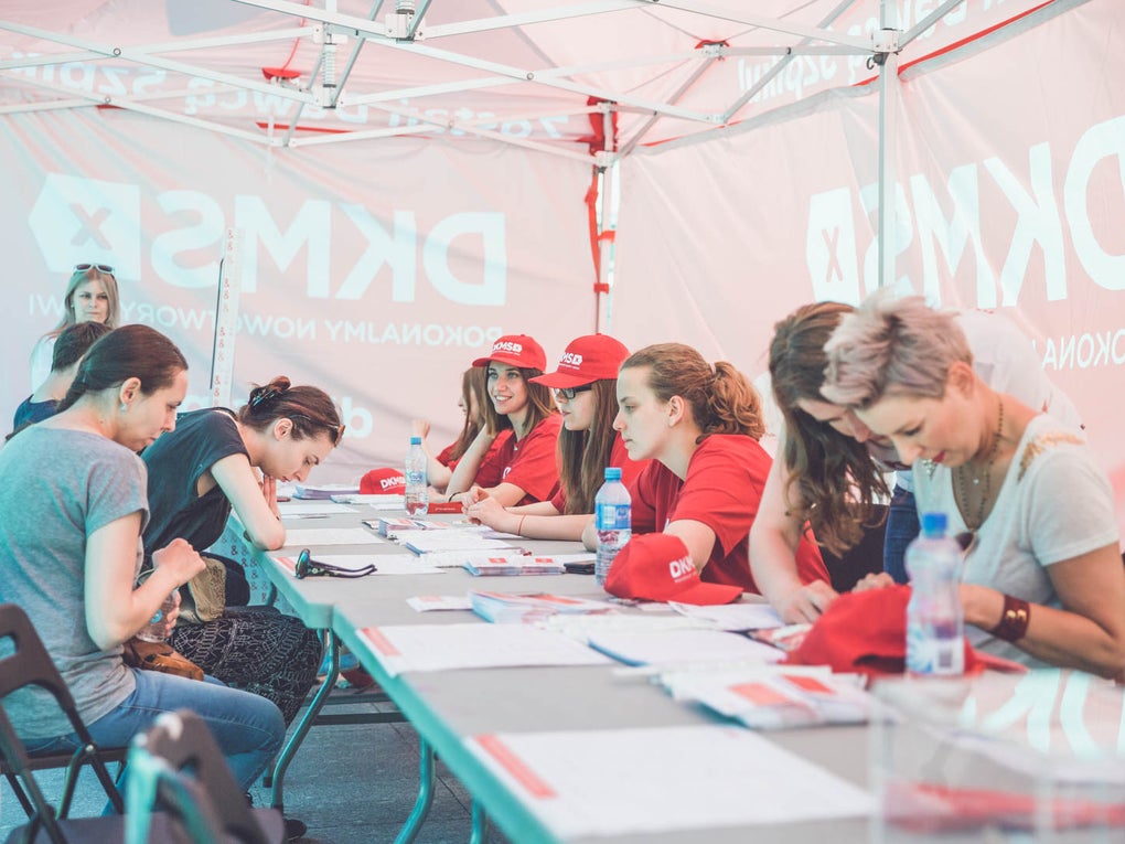 Dlaczego warto zostać wolontariuszem? Dlaczego warto zostać wolontariuszem?