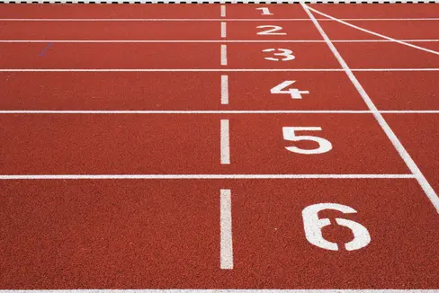 In futuro, oltre ai Comuni, anche le Aziende speciali e le Società in-house potranno ricevere sovvenzioni per costruire impianti sportivi possono ricevere finanziamenti statali anche in futuro. (Foto: Unsplash)