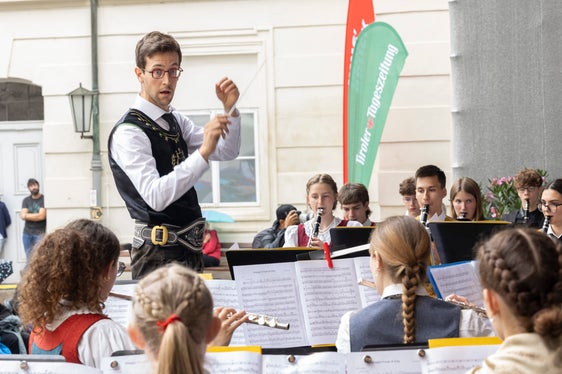 Il direttore d'orchestra tirolese Andreas Waldner si esibisce a Innsbruck (Foto: Tiroler Blasmusikverband/Die Fotografen)