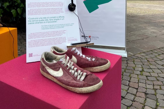 Le Giornate per la cittadinanza attiva sono dedicate quest’anno al tema In deinen Schuhen - Camminare nelle scarpe altrui - Jí cun i cialzá di atri. (Foto: ASP/Astrid Crepaz)