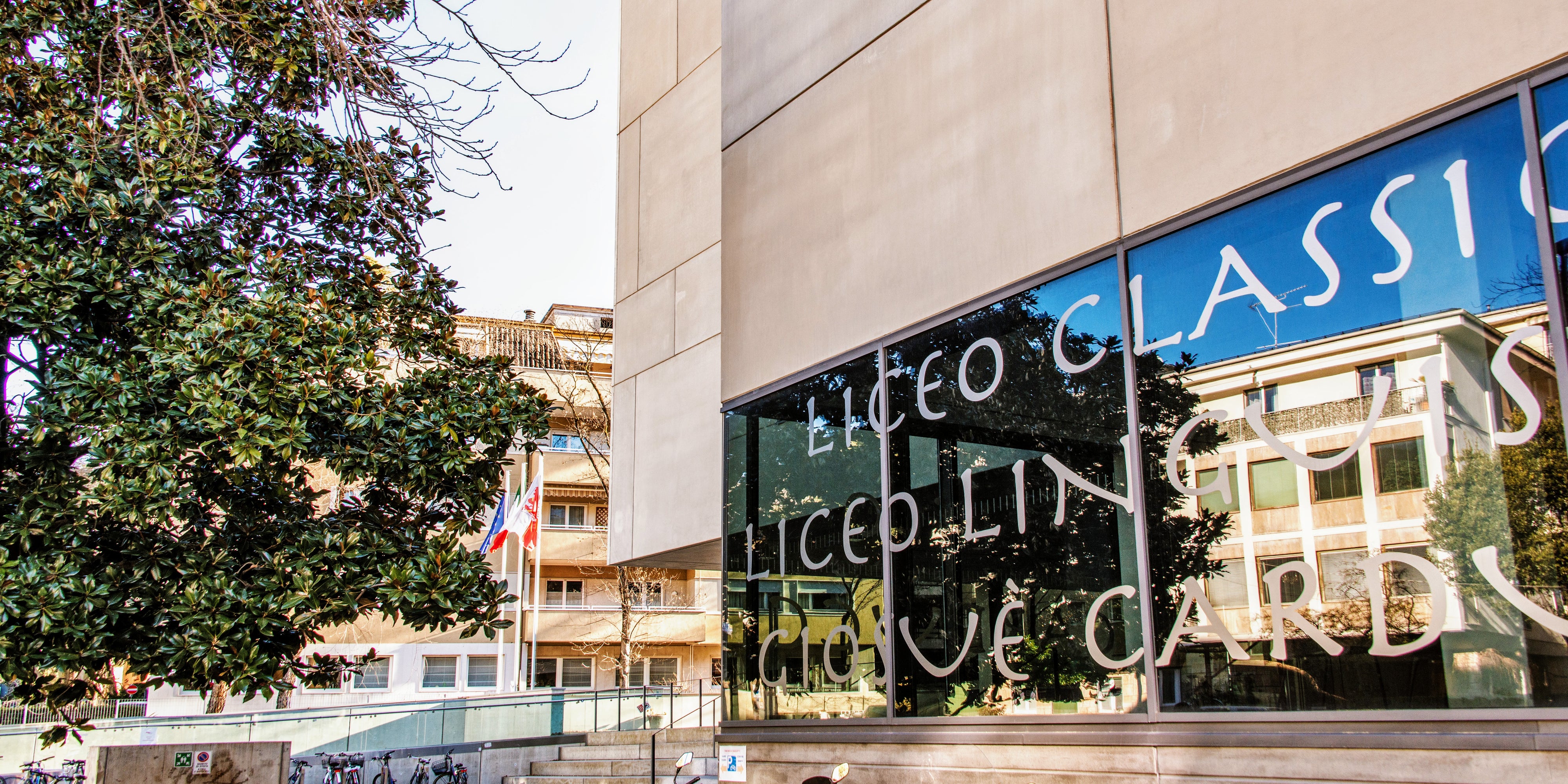 La piazza è il tema dell’edizione 2023 dell’iniziativa aperta al pubblico “Il Carducci a colori”, organizzata dal Liceo classico e linguistico di Bolzano. Appuntamento nel pomeriggio di venerdì 10 febbraio 2023 (Foto: ASP/Daldos)