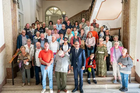 Il presidente della Provincia Arno Kompatscher ha ricevuto a Bolzano una delegazione dell'associazione L.O.V.O.S. della Comunità germanofona del Belgio orientale. I colloqui sulla tutela delle minoranze, sulla diversità linguistica e sull'autonomia hanno approfondito i legami di lunga data tra il Belgio orientale e l'Alto Adige. (Foto: USP/Fabio Brucculeri)