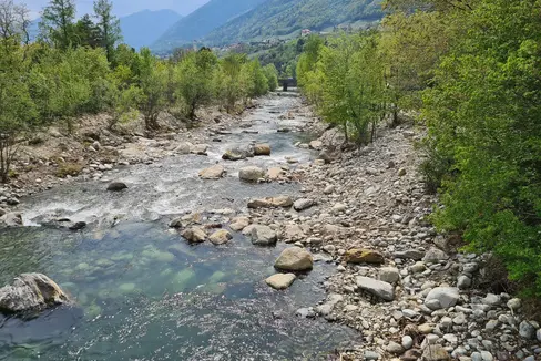 Sono in fase di completamento i lavori dell'Ufficio sistemazione bacini montani Ovest volti alla riqualificazione del fiume Passirio e del torrente Haarwaal a Merano (Foto: ASP/Ufficio sistemazione bacini montani Ovest)