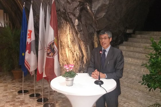 Der Generaldirektor des Trentino, Paolo Nicoletti, dankte allen, die sich mit Engagement am Projekt beteiligt haben. Die öffentliche Verwaltungen seien der Motor für die Entwicklung eines Landes. (Foto: Euregio)