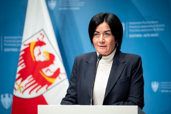 L’edilizia abitativa in locazione di utilità sociale è un pilastro fondamentale della nostra politica di sostegno all’edilizia abitativa. Offre l’opportunità di creare su larga scala, su tutto il territorio provinciale, nuovi alloggi a prezzi accessibili a beneficio della popolazione locale, sottolinea l'assessora provinciale all'Edilizia abitativa Ulli Mair. (Foto: USP/Fabio Brucculeri)