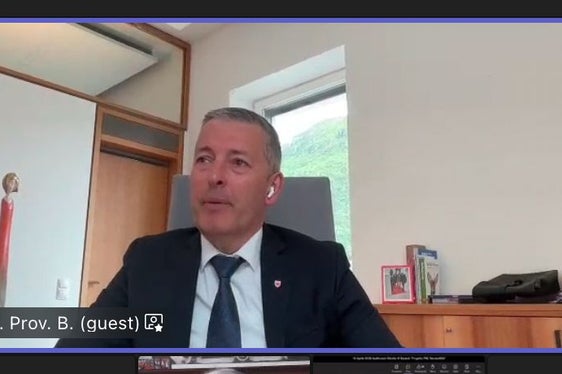 L'Alto Adige coordina il progetto necessARIA: Peter Brunner, Assessore all'Ambiente dell'Alto Adige, ha quindi inviato i suoi saluti ai partecipanti al convegno di Roma via video. (Foto: ASP/ Agenzia provinciale per l'ambiente e la tutela del clima)