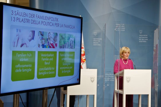 Wir bauen weiter an einem flächendeckenden Angebot der Sommerbetreuung, hob Landesrätin Deeg heute hervor. (Foto: LPA/Greta Stuefer)