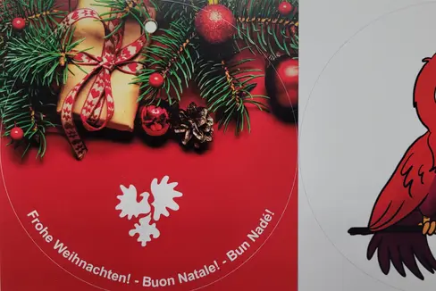 Die Kinderbuchillustratorin Valentina Stecchi ist am 21. Dezember im Bozner Waaghaus zu Gast und nimmt alle anwesenden Kinder mit auf eine kreative vorweihnachtliche Reise durch die Europaregion. (Foto: Euregio)