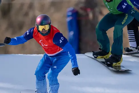 Paralympioniken, wie Emanuel Perathoner (im Bild), sind wichtige Vorbilder und bringen den Parasport vielen Menschen näher. (Foto: Paralympics. Das Foto darf nur im Zusammenhang mit dieser Aussendung verwendet werden.)