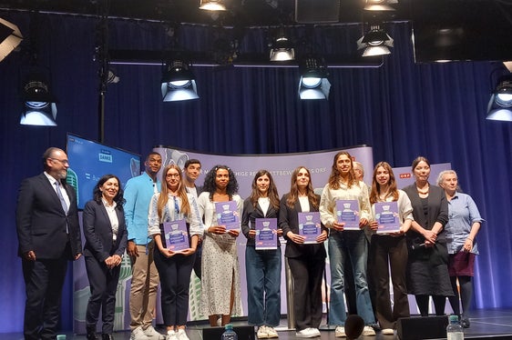 Il concorso “Sag’s Multi”, giunto alla 15esima edizione, consiste nel tenere un discorso in due lingue dedicato a tematiche di educazione civica (Foto: ASP/Liceo Torricelli)