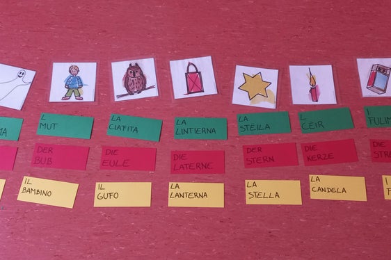 Uspitazion tla scolina ladina Scurcià a Urtijëi (Foto: OSP/Ntendënza y Cultura ladina )