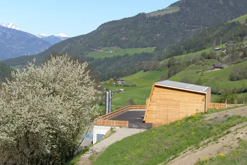 Via libera dell’Esecutivo ai nuovi criteri per la concessione di contributi per incentivare l’ampliamento degli impianti di produzione dei teleriscaldamenti. Domande fino al 13 ottobre 2023 (Foto: ASP/Agenzia provinciale per l’ambiente e la tutela del clima)