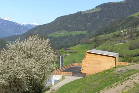 Via libera dell’Esecutivo ai nuovi criteri per la concessione di contributi per incentivare l’ampliamento degli impianti di produzione dei teleriscaldamenti. Domande fino al 13 ottobre 2023 (Foto: ASP/Agenzia provinciale per l’ambiente e la tutela del clima)