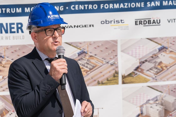 “Con questo progetto stiamo creando un vero e proprio campus dedicato agli studenti delle professioni sanitarie, offrendo spazi moderni, funzionali e integrati con i futuri sviluppi dell’area, come la Facoltà di Medicina, gli alloggi per il personale e l’asilo nido”, ha spiegato l'assessore Christian Bianchi. (Foto: USP/ Greta Stuefer)