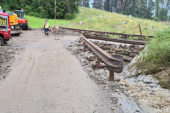 Im Raum Sterzing gingen 110 Liter Niederschlag pro Quadratmeter nieder, ein Seitenzubringer des Trenserbachs und der Tulferbach traten in Folge über die Ufer, das Bild ist vom 12. Juli. (Foto: LPA/Landesamt für Wildbach- und Lawinverbauung Nord)
