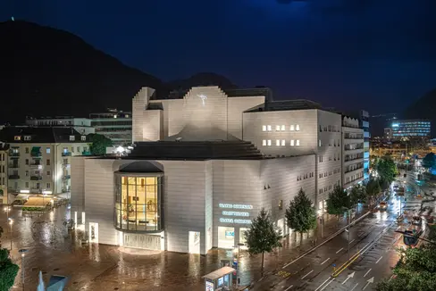 Die Stiftung Stadttheater und Konzerthaus ist eine Körperschaften mit Landesbeteiligung, weshalb das Land finanzielle Mittel zur Umsetzung der Tätigkeiten bereitstellt. In einer ersten Zuweisung wurden über 1,1 Millionen Euro bereitgestellt. (Foto: Stadttheater/Pedrotti)