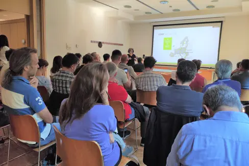 Im Rahmen des Interreg-Projekts Core tauschten sich in Bozen heimische Anlagenbesitzer, Betreibende sowie technisches Personal über das Management von Bioabfällen und die Kreislaufwirtschaft aus. (Foto: LPA/Nadia Franzoi)