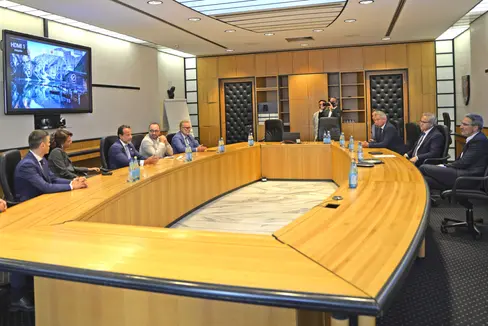 Il presidente della Provincia Arno Kompatscher ha incontra ieri (24 agosto) il direttore generale dell'Agenzia delle Dogane e dei Monopoli ( Foto: ASP/Igor Cocca)