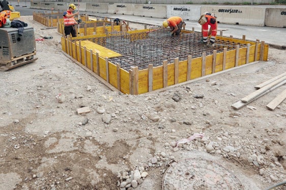 Lavori in corso a Bolzano Sud nei pressi di via Einstein per migliorare a lungo termine la viabilità della zona industriale e conseguentemente del capoluogo. (Foto: USP/Dipartimento Infrastrutture e Mobilità)
