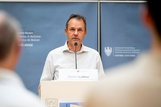 Grazie al potenziamento dell'organico dal 2022, è stato possibile seguire i disoccupati in modo più sistematico e completo, ha constatato Stephan Luther, direttore del Servizio Mercato del lavoro. (Foto: USP/Fabio Brucculeri)